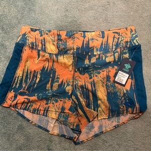 Run in Rabbit Dirt Pounders 2.0 Shorts, “Iceland Poppy”, NWT, XL